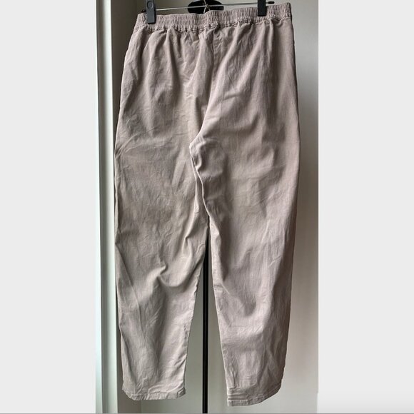 BCBGeneration Gray/Light Brown High Rise Barrel Leg Pant - Picture 3 of 4